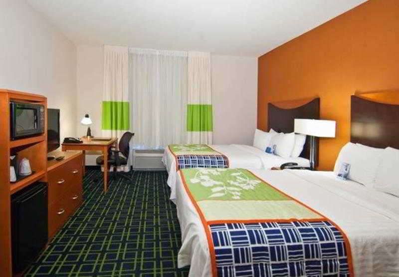 Hotel Fairfield & By Marriott Nw Expressway/warr Acres Oklahoma City